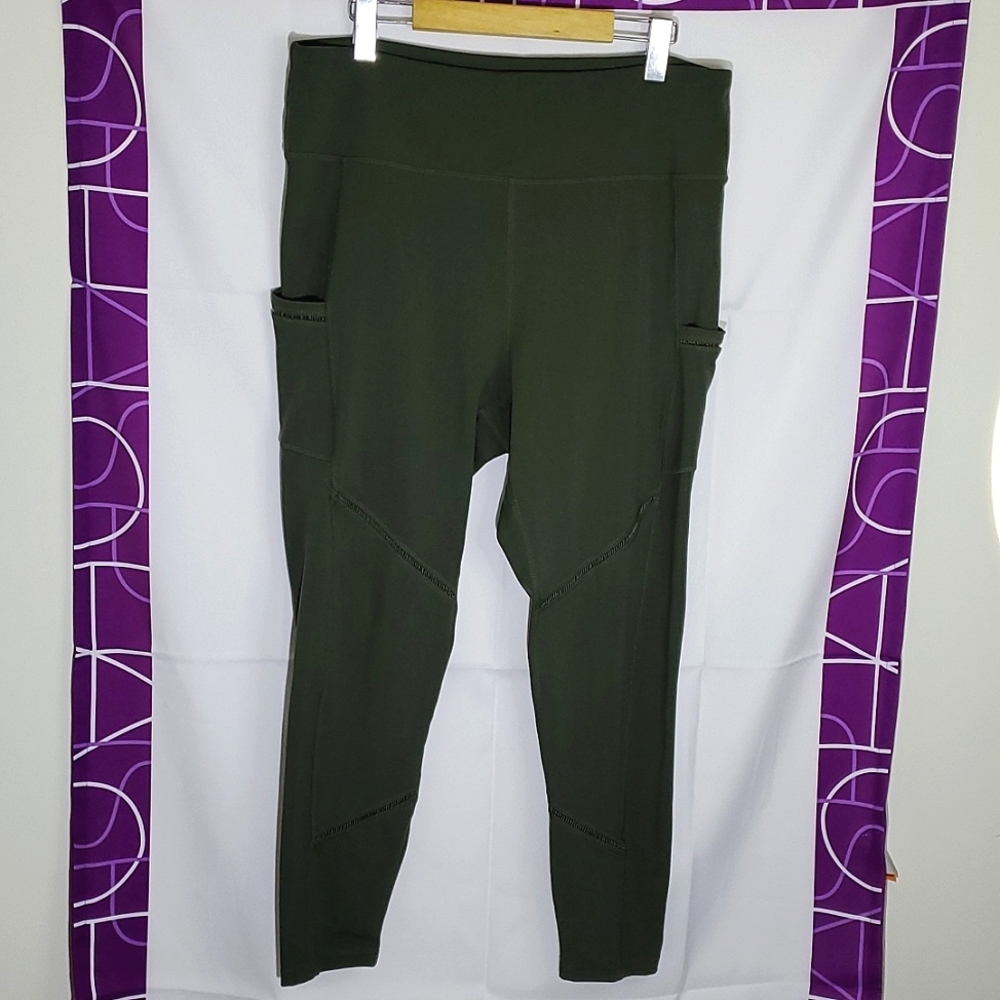 Joe Fresh Active Sage Green Leggings with Pockets - Sz XLarge